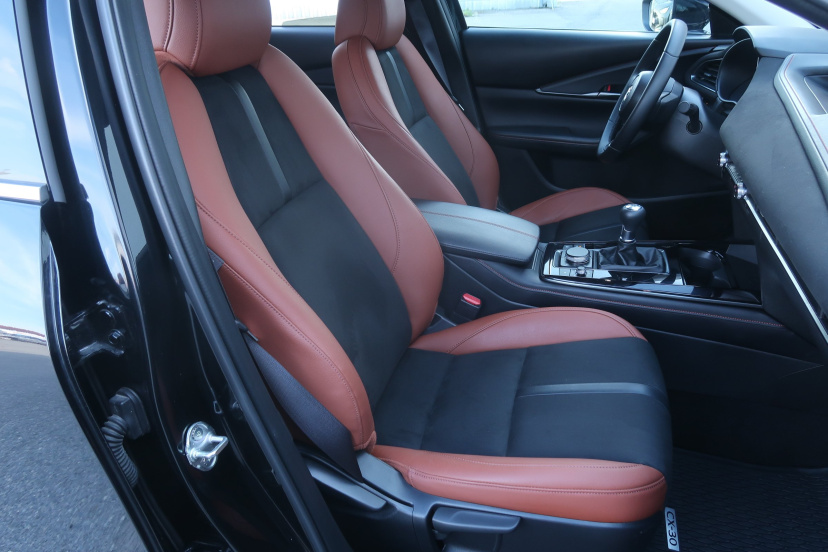 Mazda CX-30, 2025