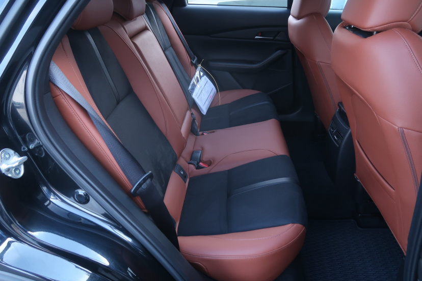 Mazda CX-30, 2025
