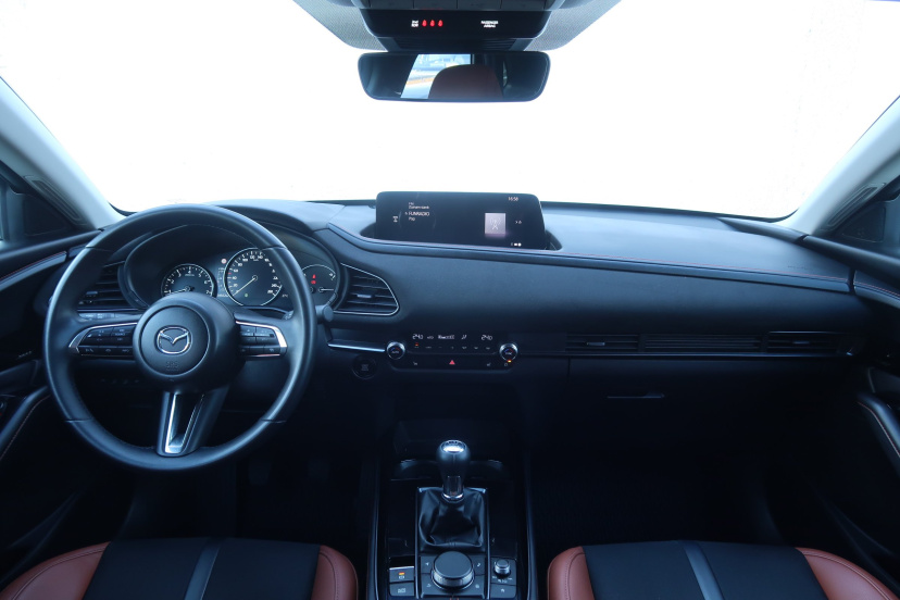 Mazda CX-30, 2025