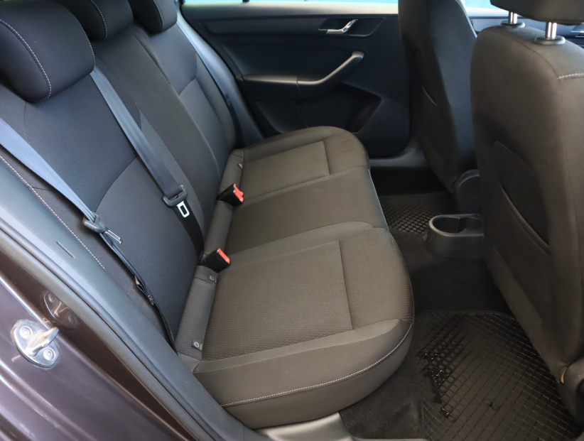Škoda Rapid Spaceback, 2015