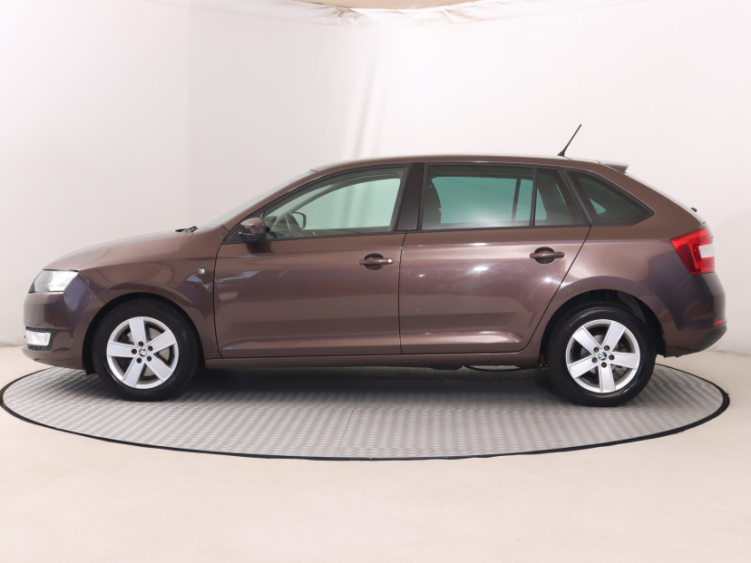 Škoda Rapid Spaceback, 2015