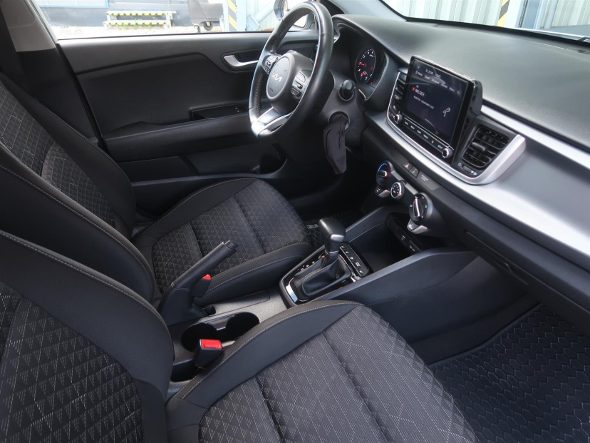Kia Rio, 2022