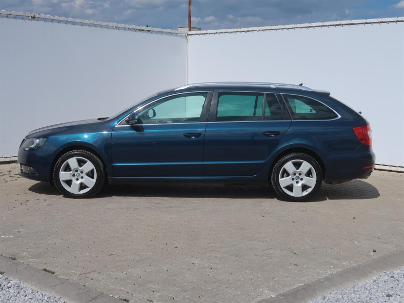 Škoda Superb, 2014