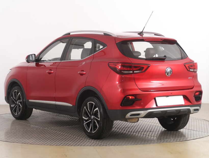 MG ZS SUV, 2025