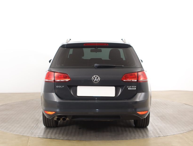 Volkswagen Golf, 2016