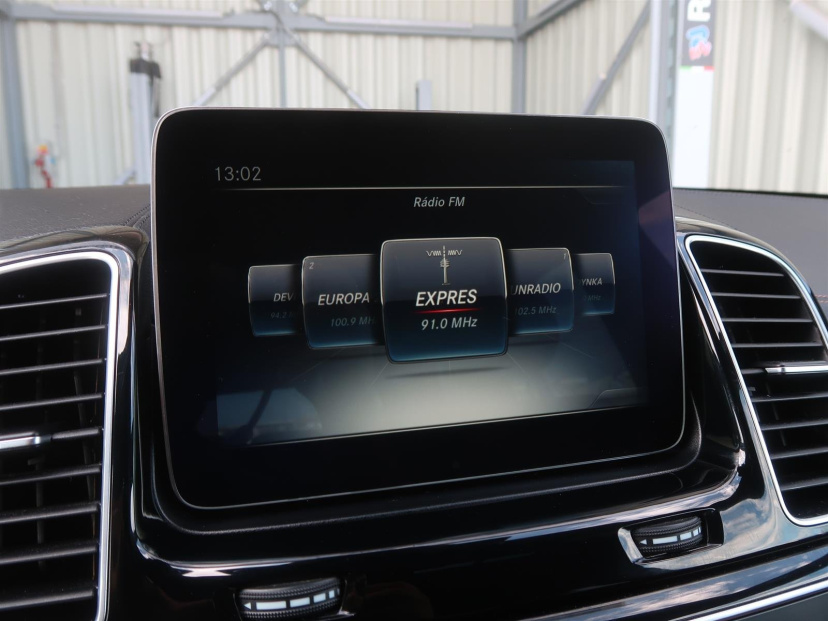 Mercedes-Benz GLS, 2016