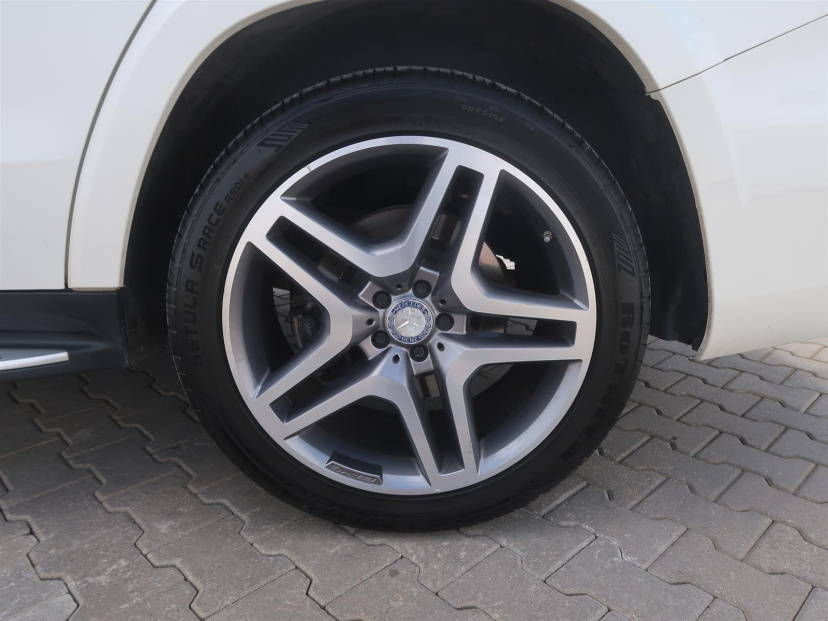 Mercedes-Benz GLS, 2016