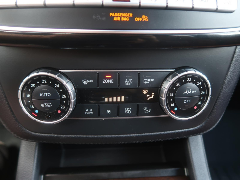 Mercedes-Benz GLS, 2016