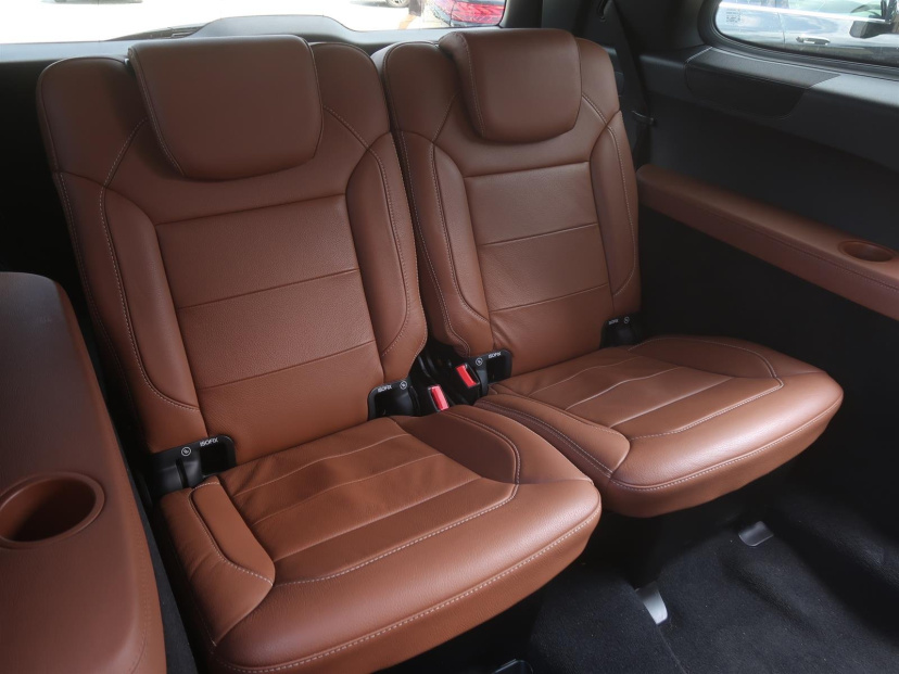 Mercedes-Benz GLS, 2016