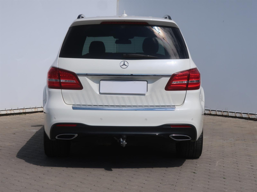 Mercedes-Benz GLS, 2016
