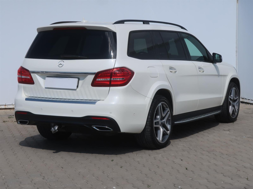 Mercedes-Benz GLS, 2016