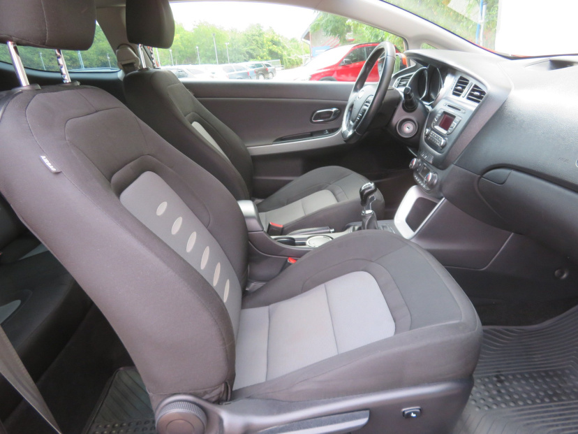 Kia ProCeed, 2013