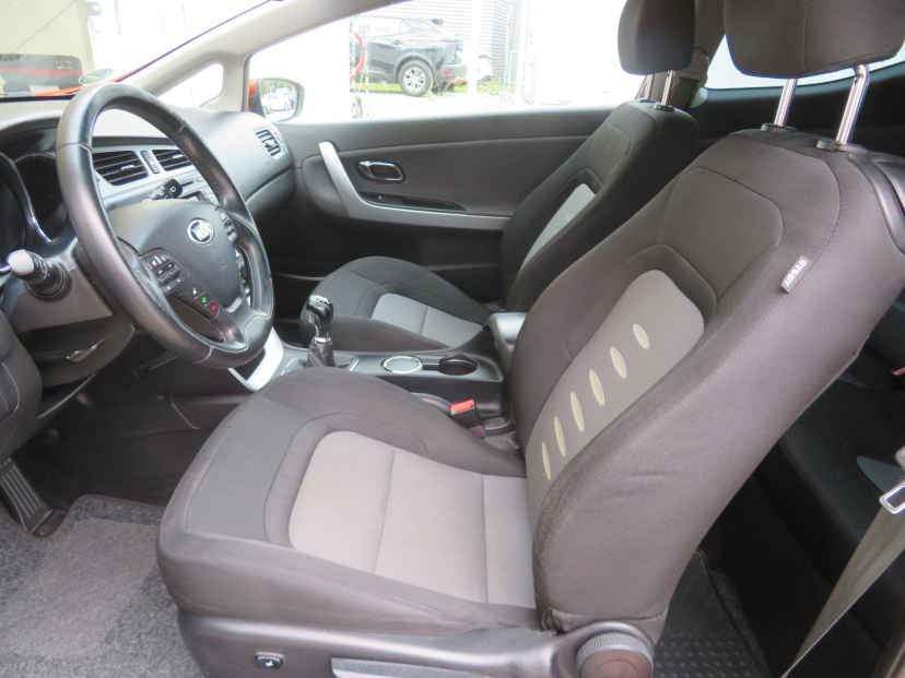 Kia ProCeed, 2013