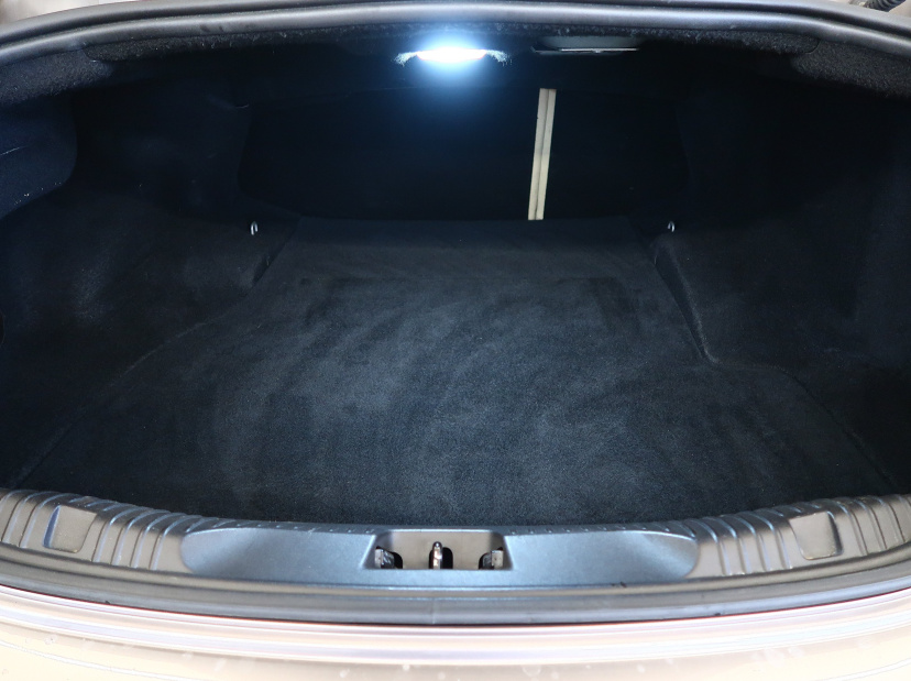 Jaguar XF, 2010