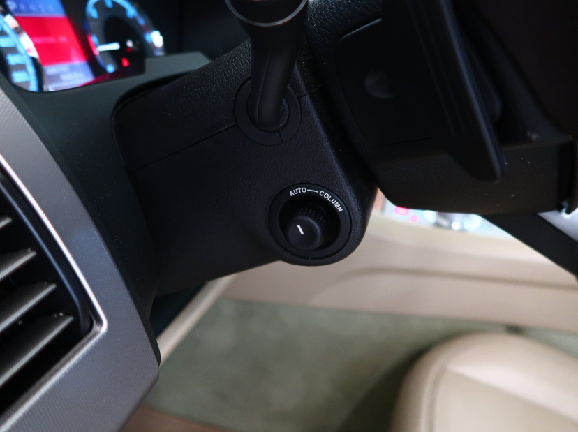 Jaguar XF, 2010