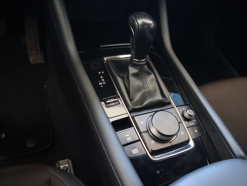 Mazda 3, 2021