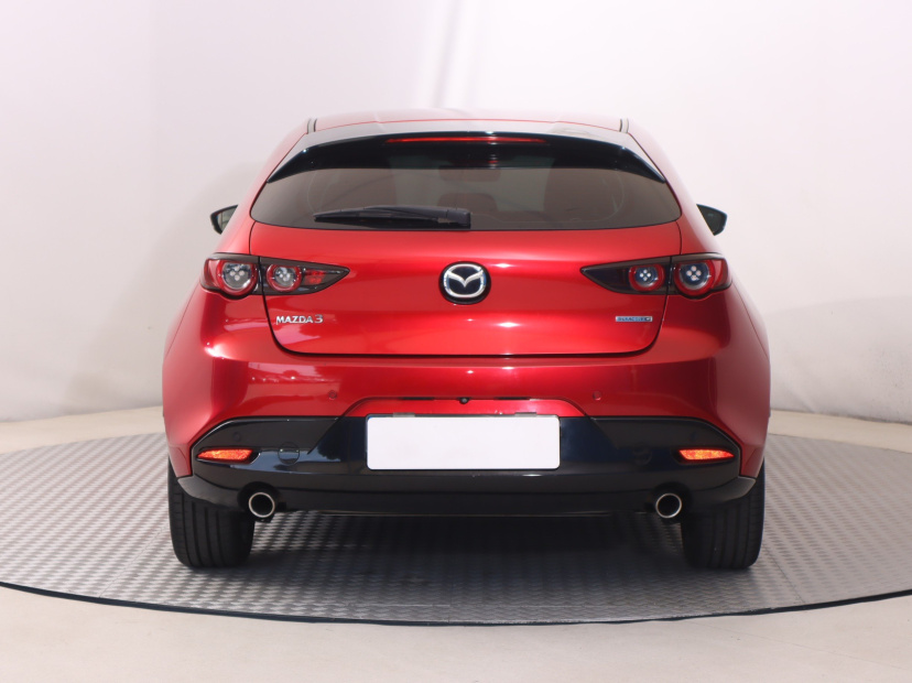 Mazda 3, 2021