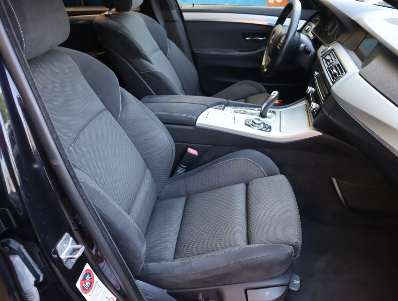 BMW 5, 2013