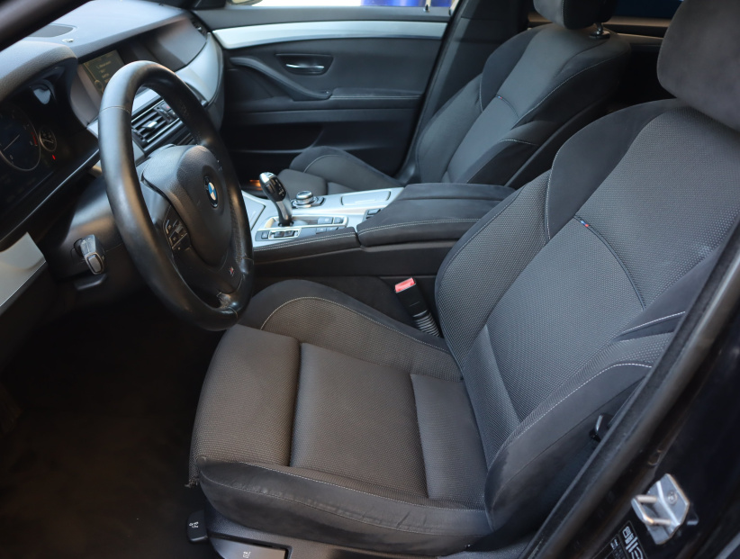 BMW 5, 2013