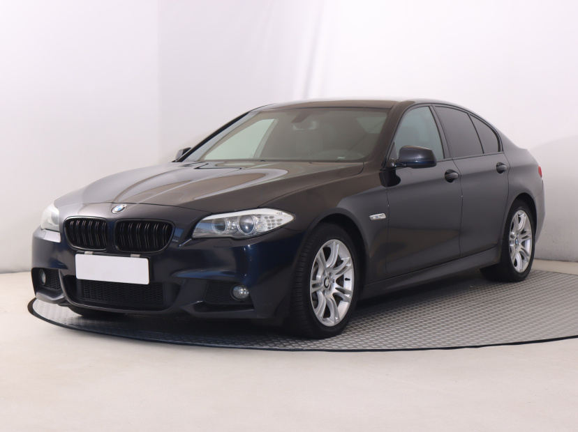 BMW 5, 2013