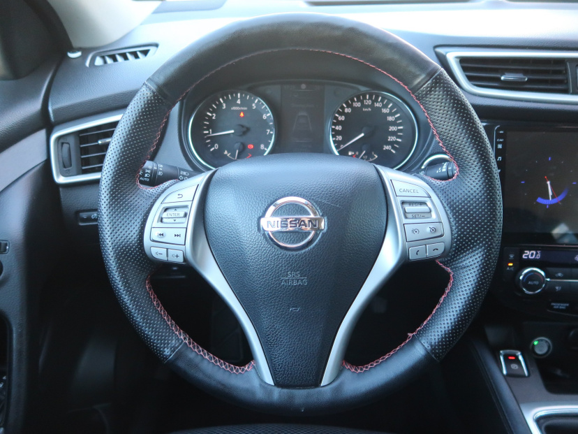 Nissan Qashqai, 2015