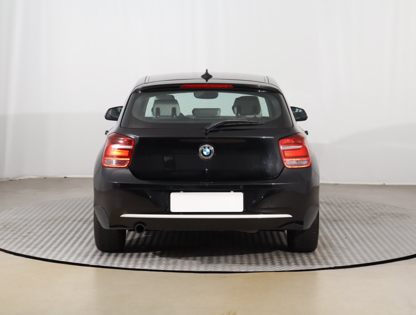 BMW 1, 2014