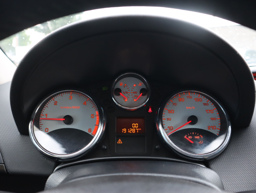 Peugeot 207, 2006