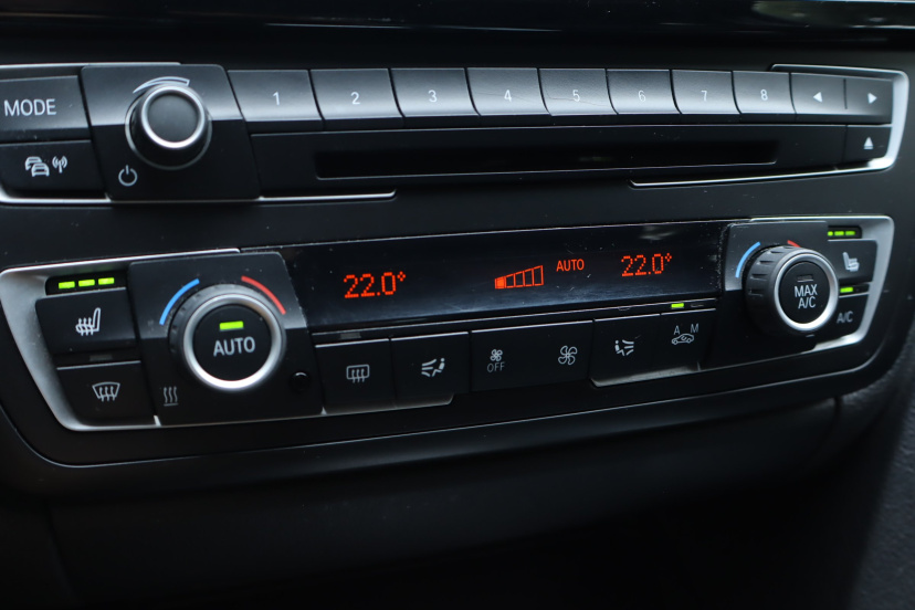 BMW 3, 2015