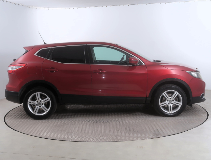 Nissan Qashqai, 2014