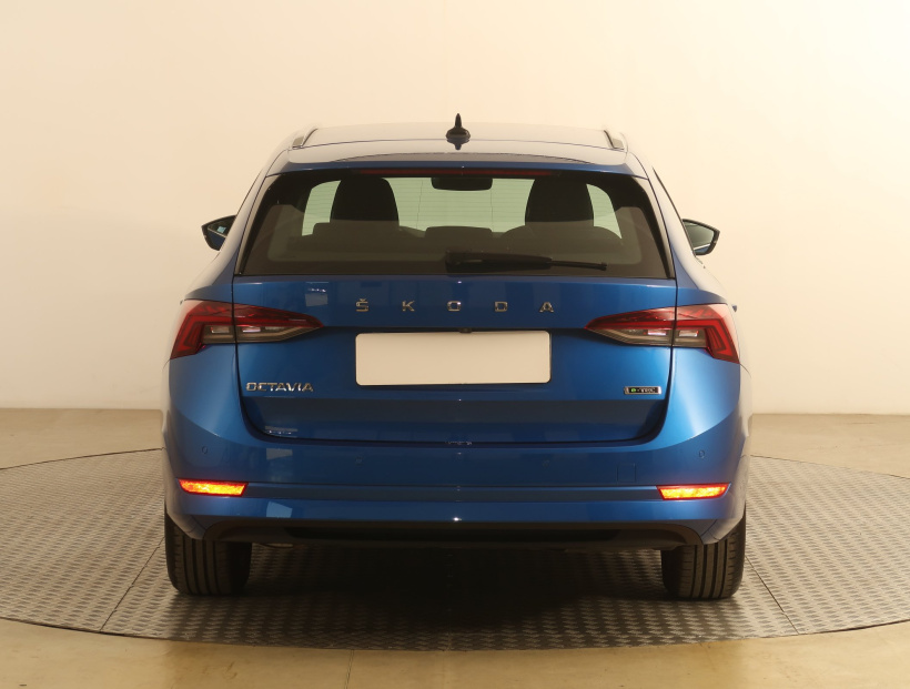 Škoda Octavia, 2024