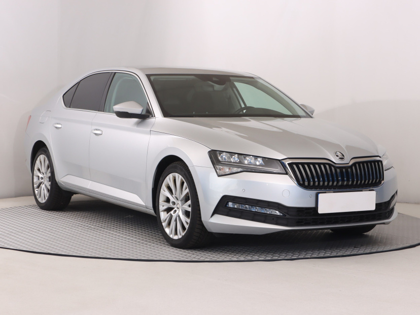 Škoda Superb, 2021