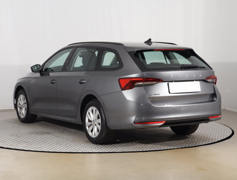 Škoda Octavia, 2024