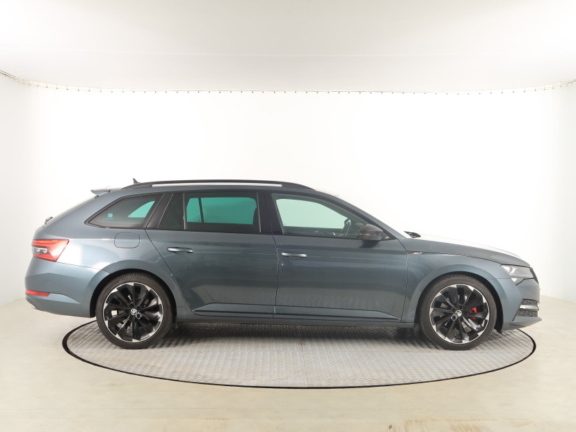 Škoda Superb, 2020