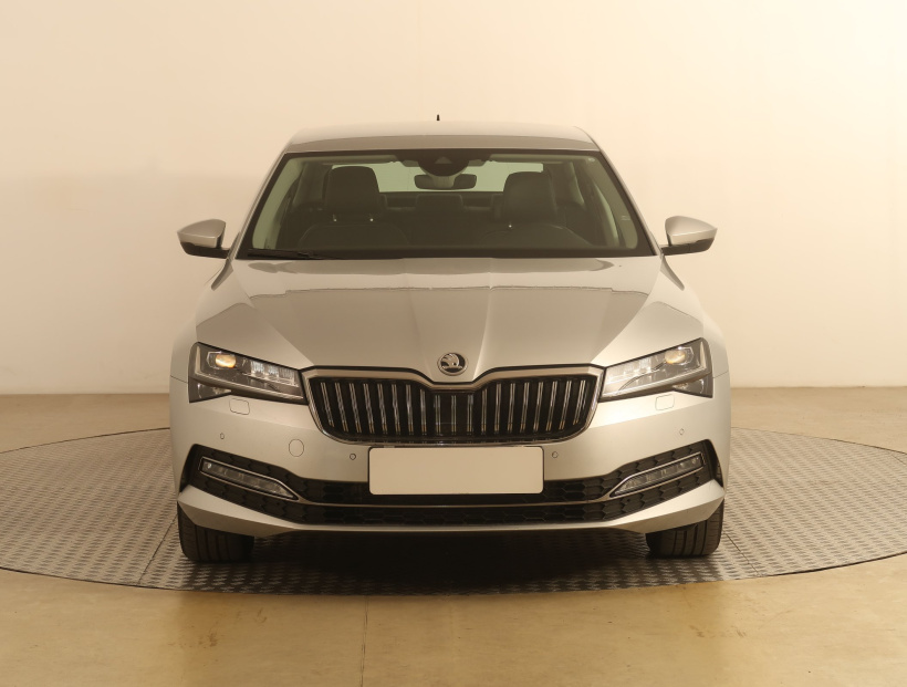 Škoda Superb, 2023