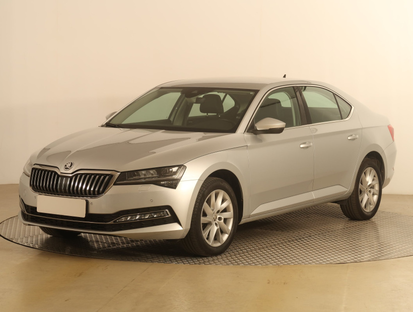Škoda Superb, 2023