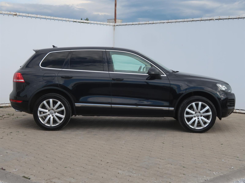 Volkswagen Touareg, 2010