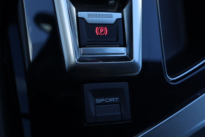 Peugeot 3008, 2018