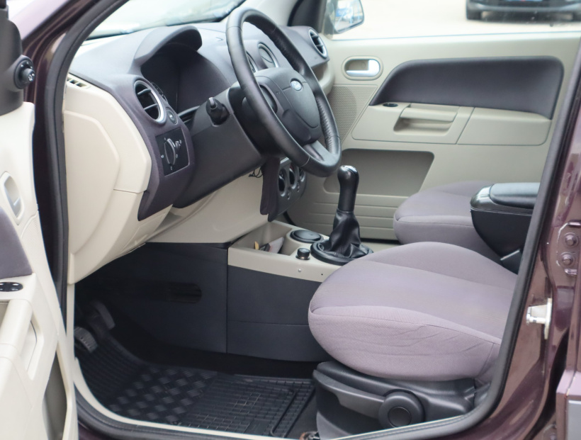 Ford Fusion, 2008