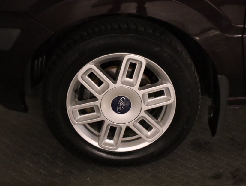 Ford Fusion, 2008