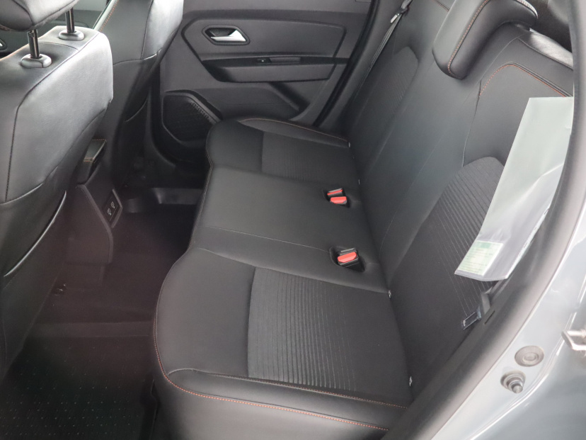 Dacia Duster, 2022