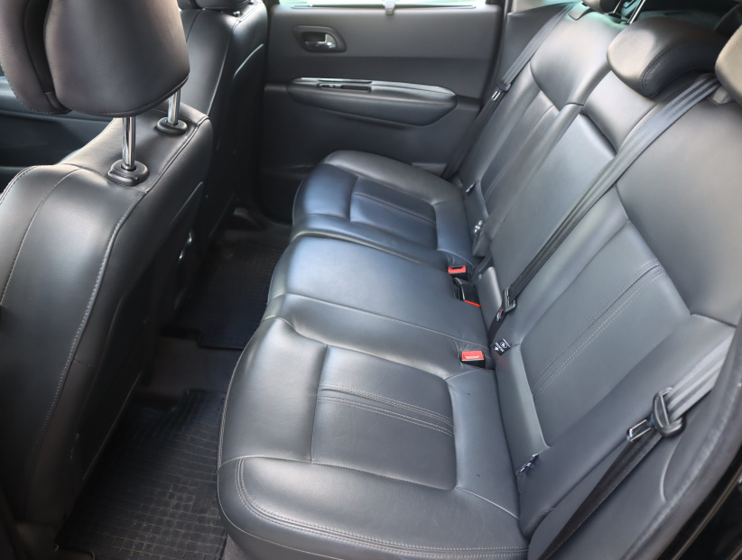 Peugeot 3008, 2010