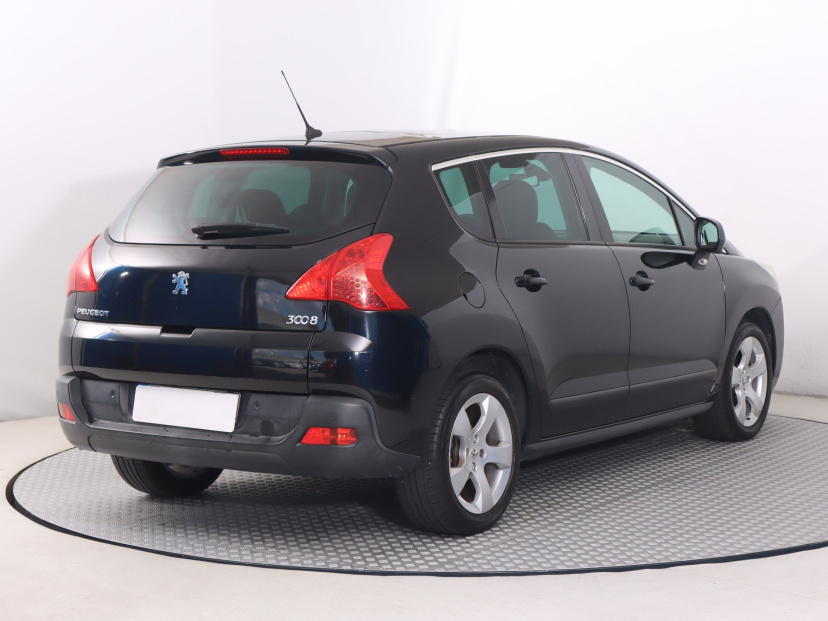 Peugeot 3008, 2010