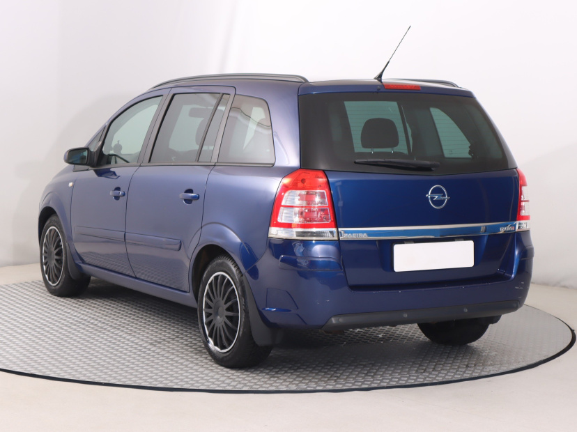 Opel Zafira, 2009