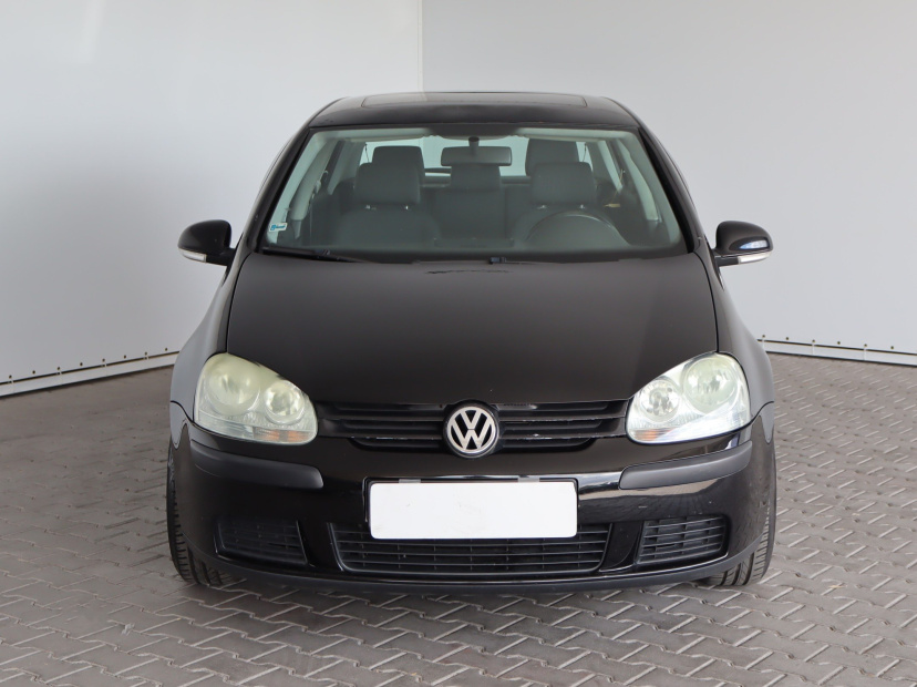 Volkswagen Golf, 2005