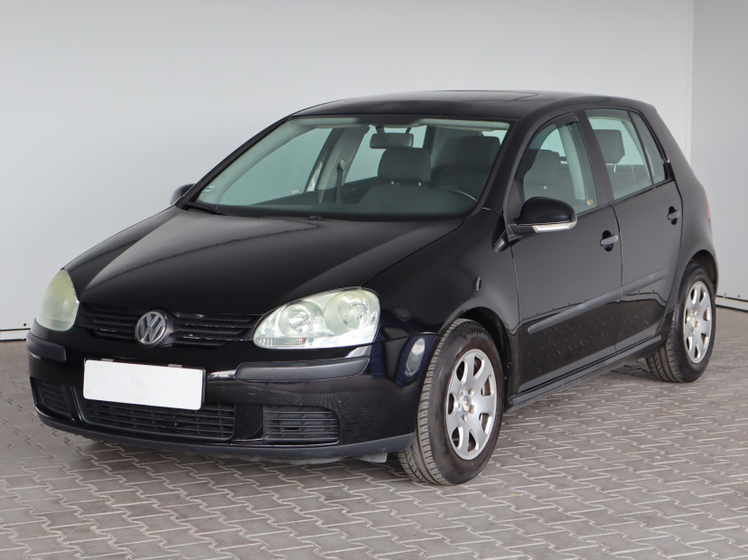 Volkswagen Golf, 2005
