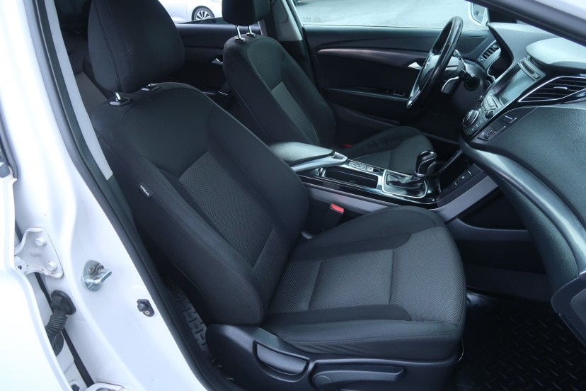 Hyundai i40, 2013