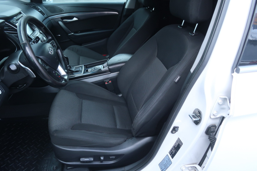 Hyundai i40, 2013