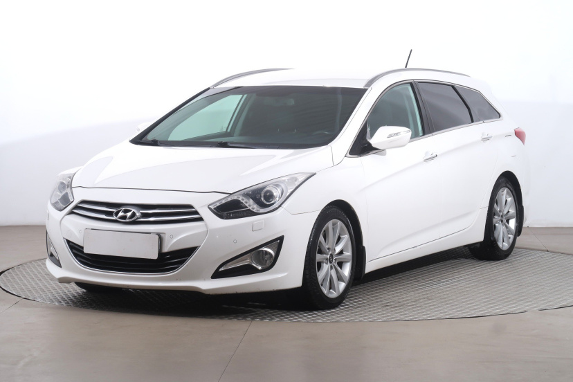 Hyundai i40, 2013