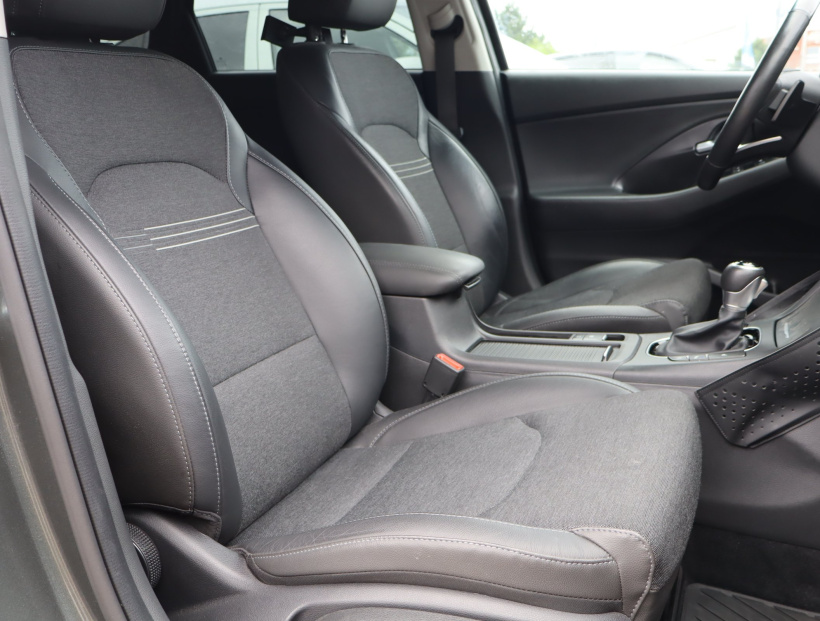 Hyundai i30, 2024