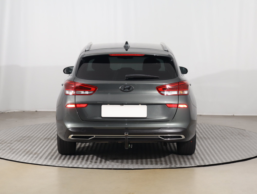 Hyundai i30, 2024
